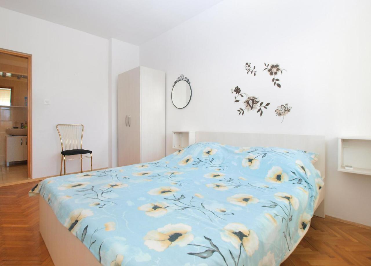 Apartments Mira 1804 Μεντουλίν Εξωτερικό φωτογραφία